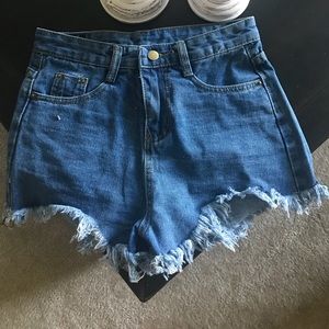Shorts never worn